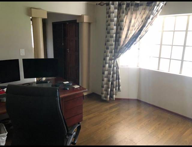 5 BEDROOM HOUSE FOR SALE IN MONTANA PARK